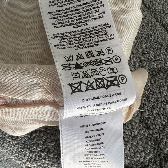 NWT Marciano Sequin Mini Skirt Size 8 - Picture 12 of 14